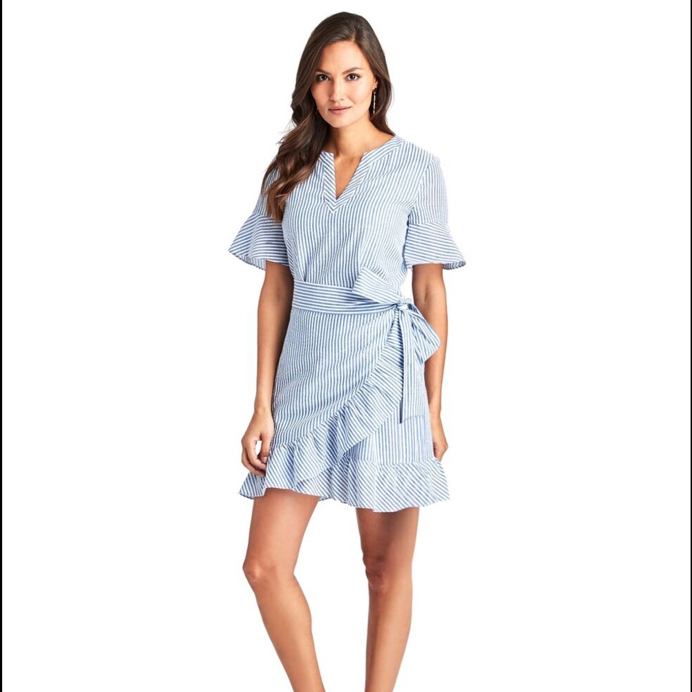 Beautiful Seersucker Vineyard Vines dress